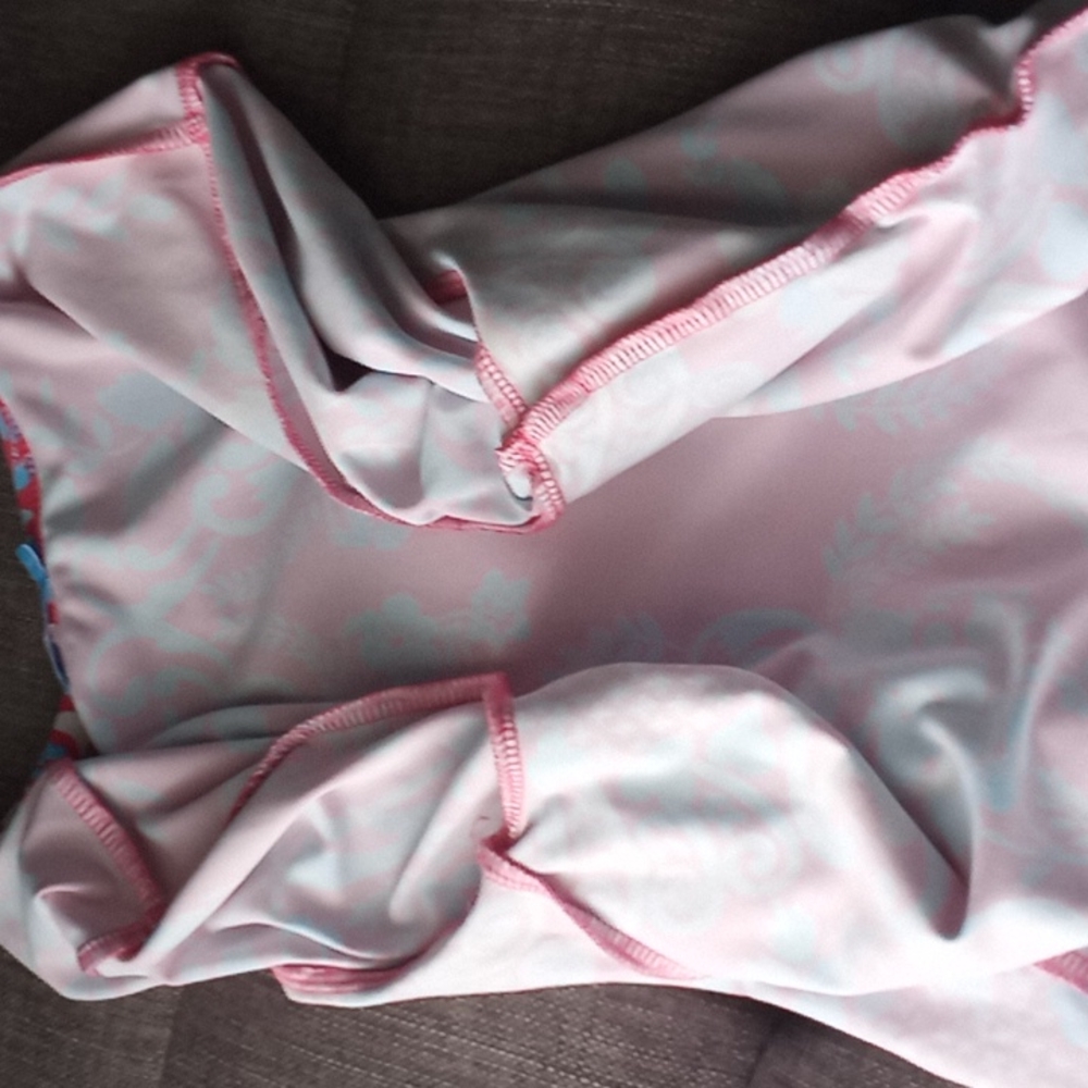 J Mclaughlin Top - image 4